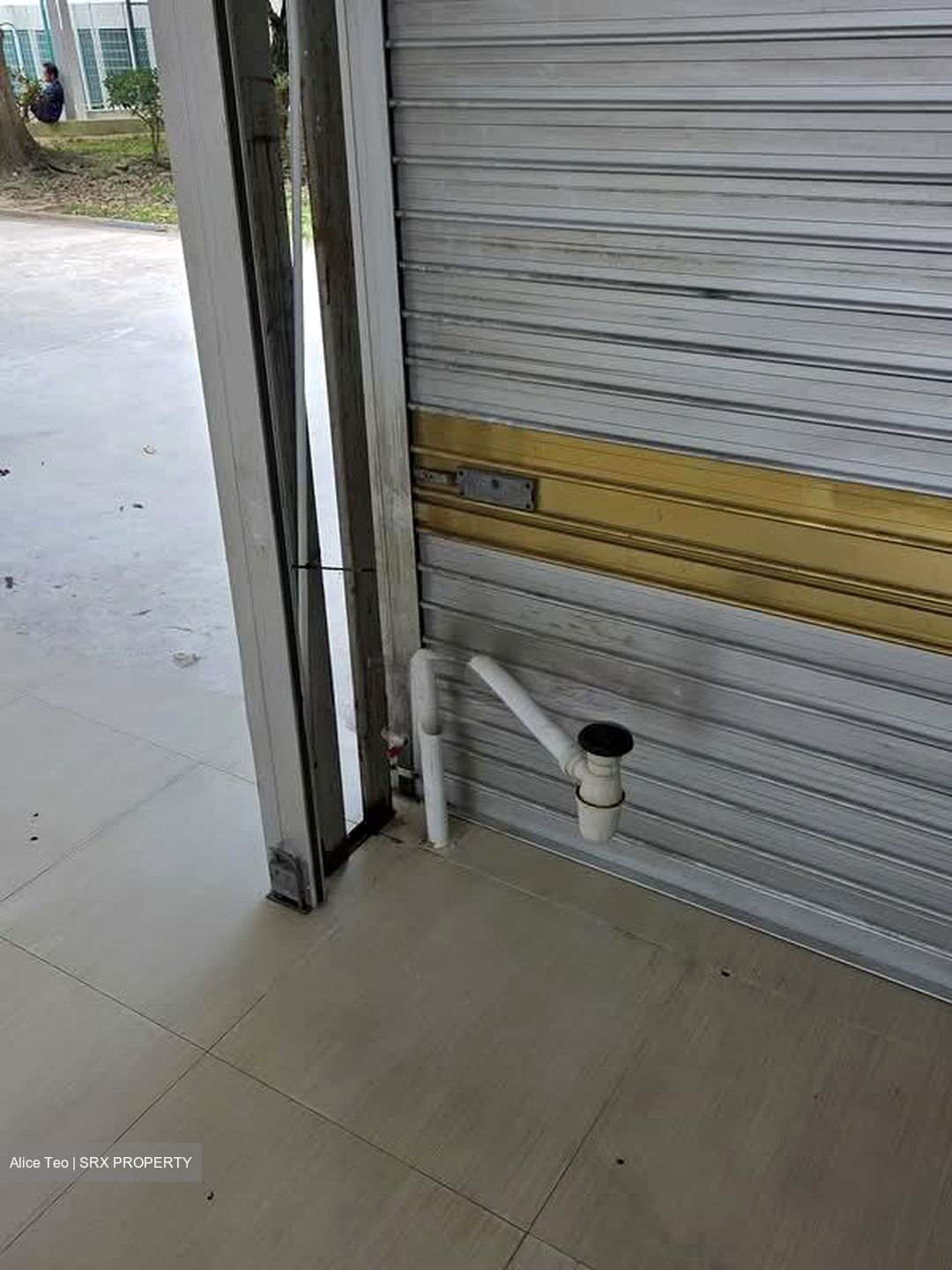 Upper Boon Keng Road (D14), Retail #544648531